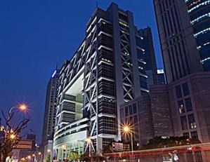 亞薩合萊助力上海「金融之門」新地標